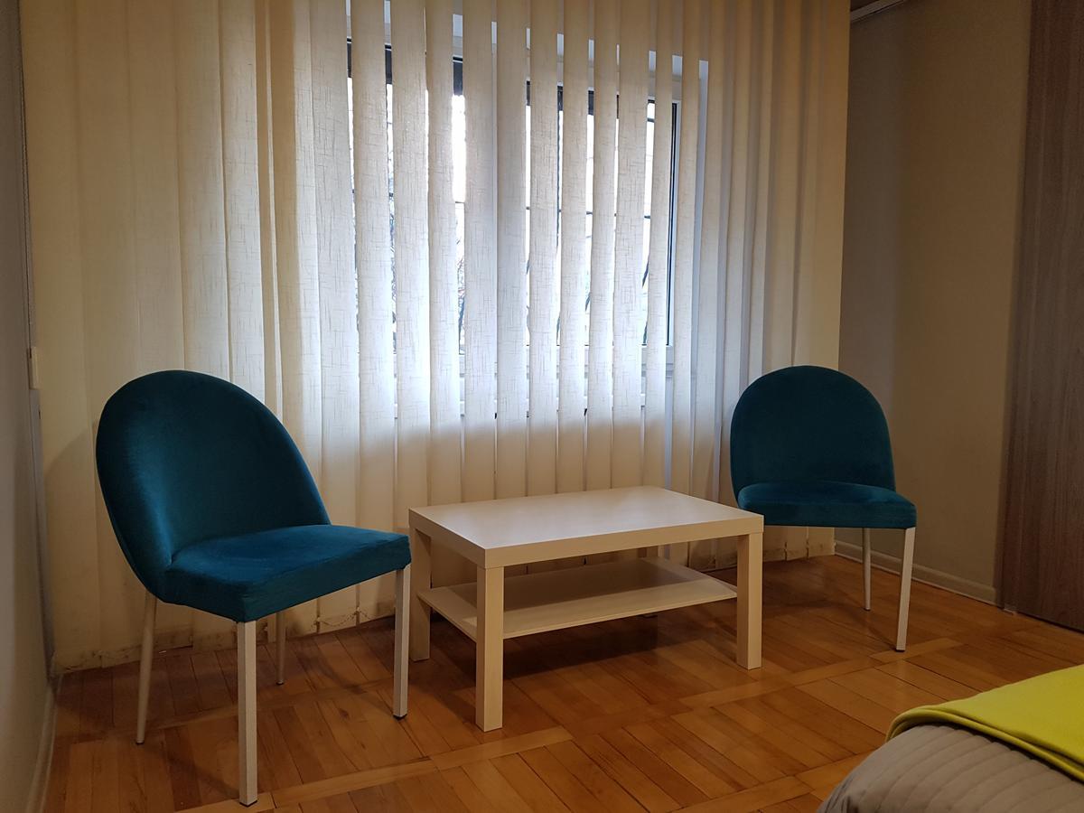 Woodstone Apartment Ploeszti Zewnętrze zdjęcie